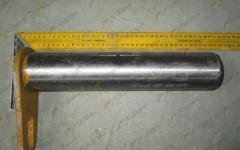 Палец крепления цилиндра стрелы к раме D=70 L=361 CDM855 LG855.10.06 (LG50F.10007-008A)