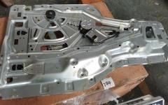 Стеклоподъемник правый HOWO SITRAK T5G 711W62645-6050