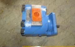 Насос гидравлический CDM860 P7600-F125NM467