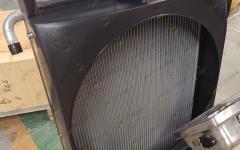 Радиатор охлаждения двигателя с маслоохладителем CDM932N 6100002198/LG8032.01I.01